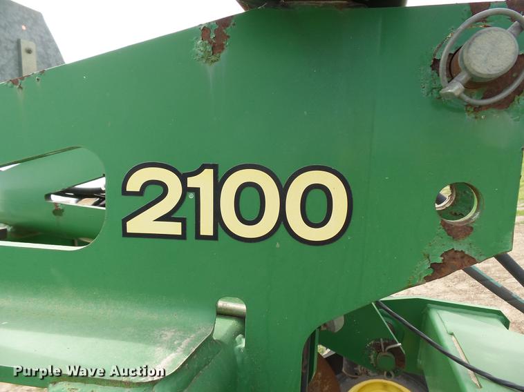 image for item DC6423 John Deere 2100 in-line ripper