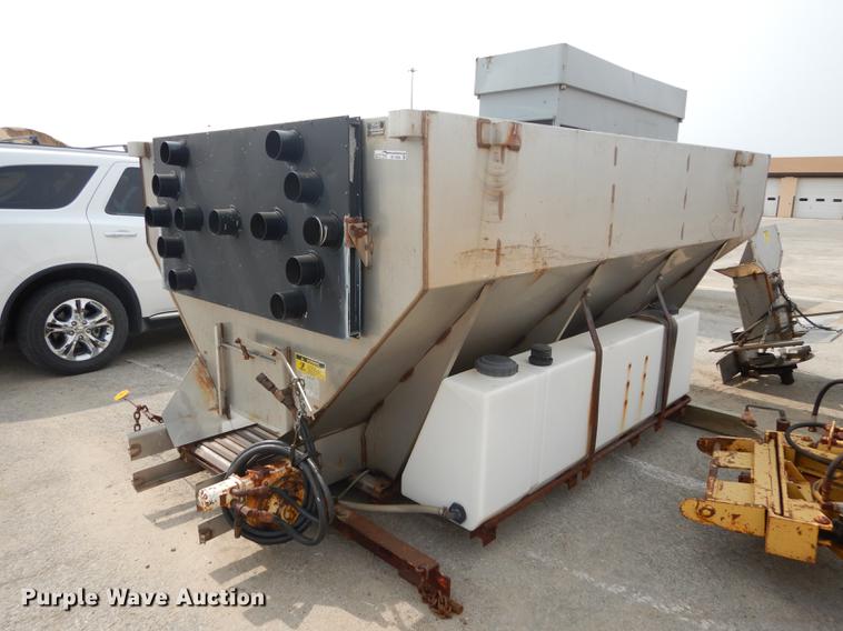 image for item BY9938 Flink stainless steel V-box spreader