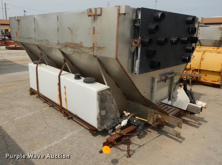 image for item BY9938 Flink stainless steel V-box spreader