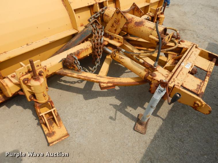 image for item BY9940 Flink 11PA38KSB snow plow