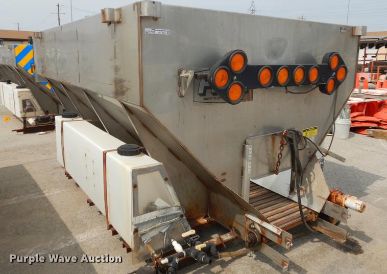 image for item BY9941 Flink stainless steel V-box spreader