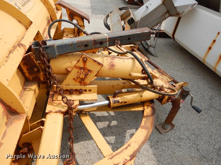 image for item BY9942 Flink snow plow