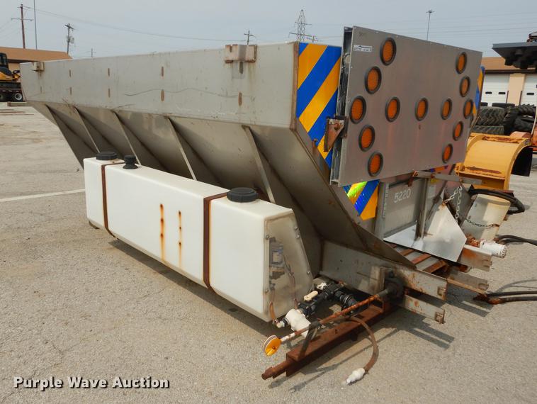 image for item BY9943 Flink stainless steel V-box spreader