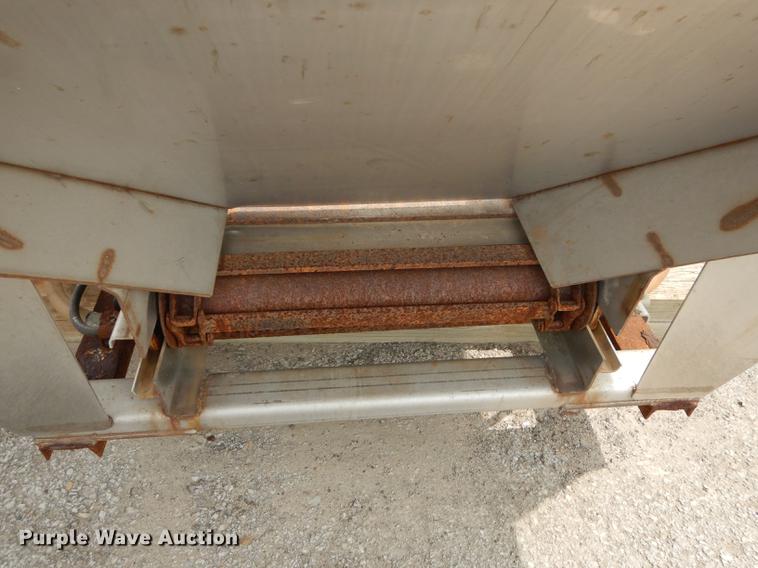 image for item BY9943 Flink stainless steel V-box spreader