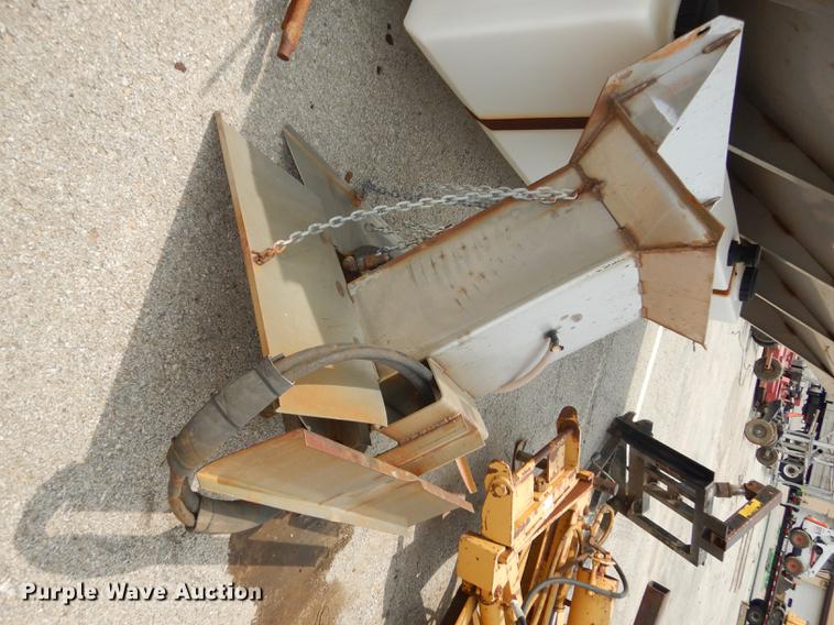 image for item BY9943 Flink stainless steel V-box spreader