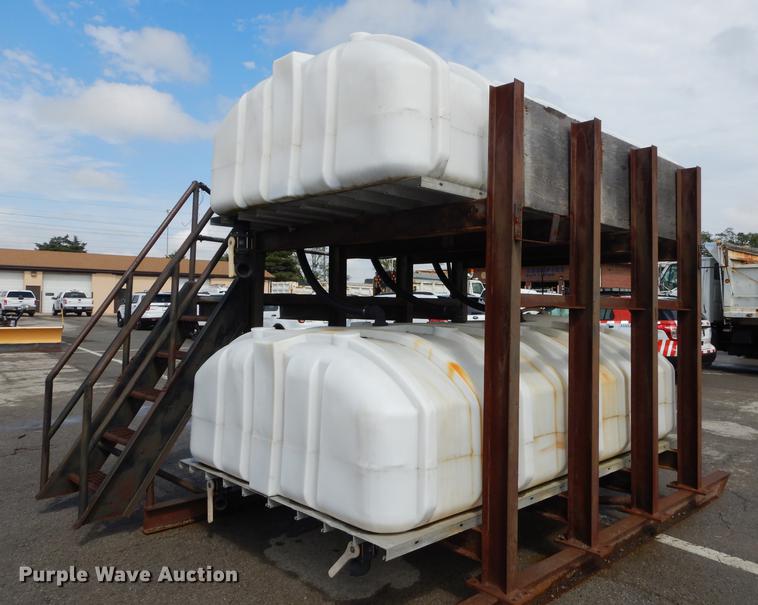 image for item BY9970 (2) salt brine tanks