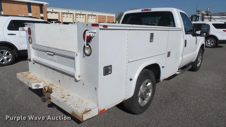 image for item DC1770 2011 Ford F250 Super Duty utility bed pickup truck