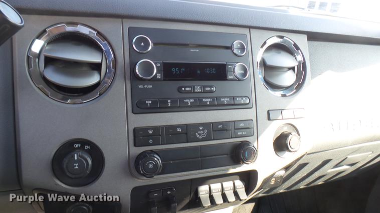 image for item DC1770 2011 Ford F250 Super Duty utility bed pickup truck