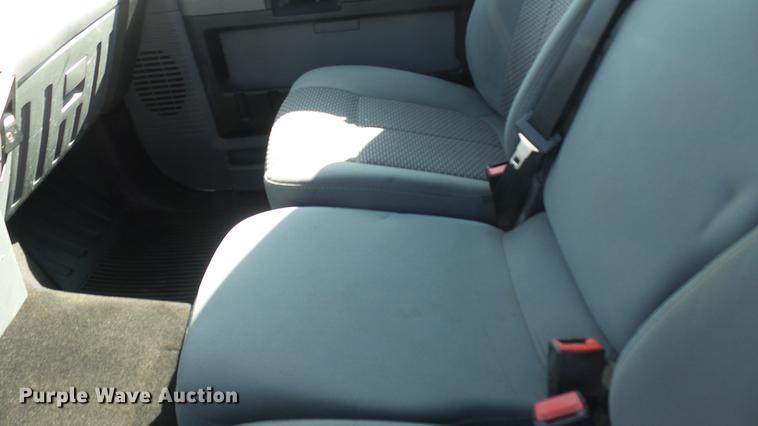 image for item DC1770 2011 Ford F250 Super Duty utility bed pickup truck