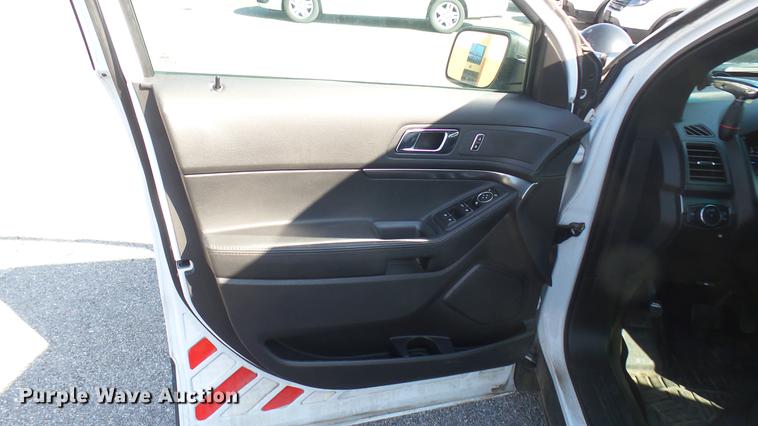 image for item DC1771 2014 Ford Explorer Police Interceptor SUV