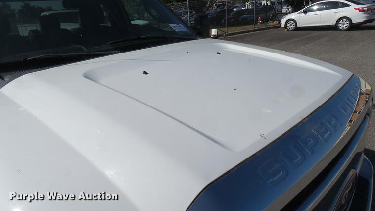 image for item DC1772 2011 Ford F250 Super Duty utility bed pickup truck