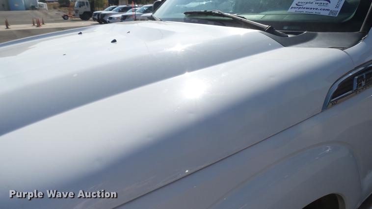 image for item DC1772 2011 Ford F250 Super Duty utility bed pickup truck