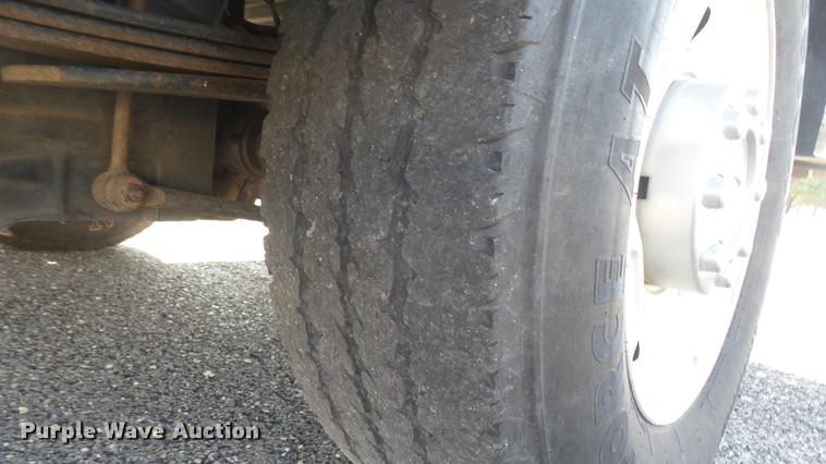 image for item DC1772 2011 Ford F250 Super Duty utility bed pickup truck