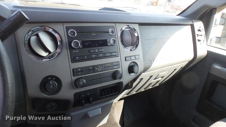 image for item DC1773 2011 Ford F250 Super Duty utility bed pickup truck