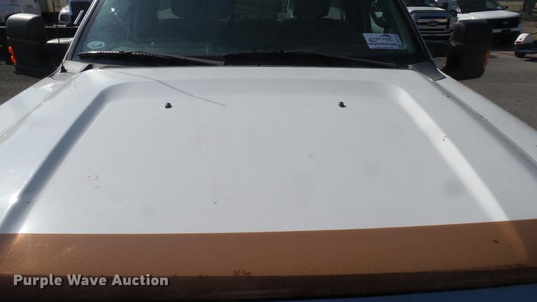 image for item DC1773 2011 Ford F250 Super Duty utility bed pickup truck