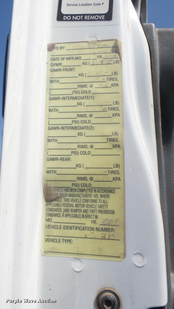 image for item DC1774 2007 International 7400 dump truck