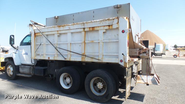 image for item DC1775 2006 GMC C8500 dump truck