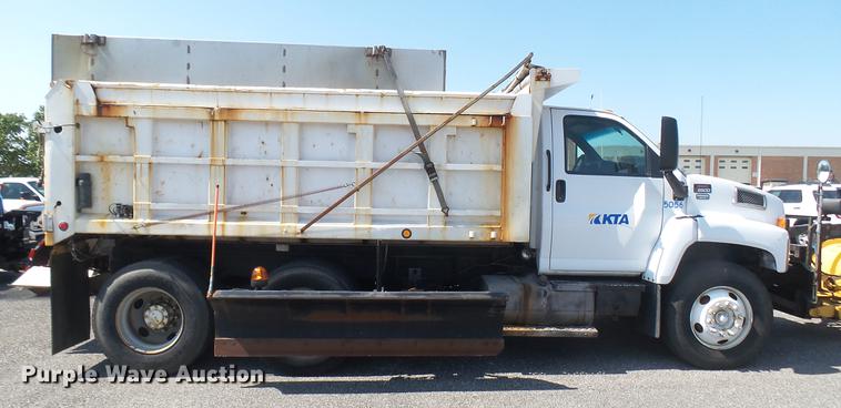 image for item DC1775 2006 GMC C8500 dump truck