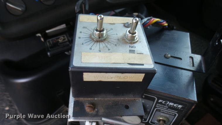 image for item DC1775 2006 GMC C8500 dump truck