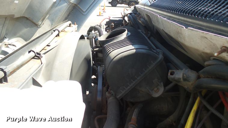 image for item DC1775 2006 GMC C8500 dump truck