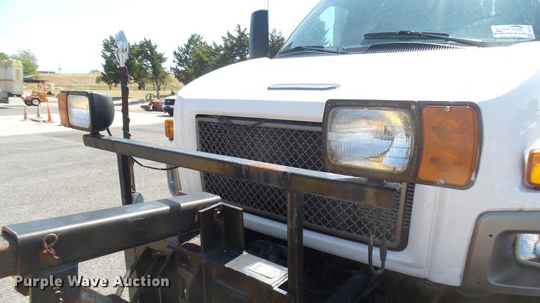 image for item DC1775 2006 GMC C8500 dump truck