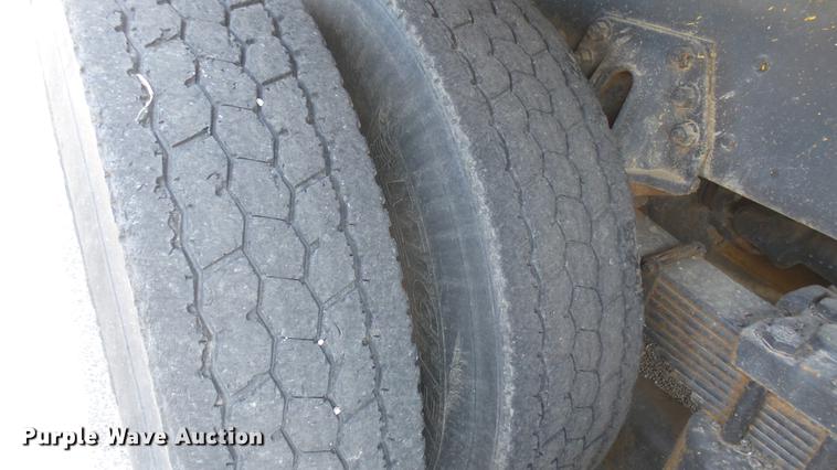 image for item DC1775 2006 GMC C8500 dump truck