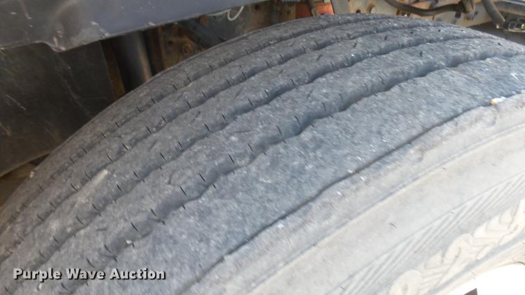 image for item DC1775 2006 GMC C8500 dump truck