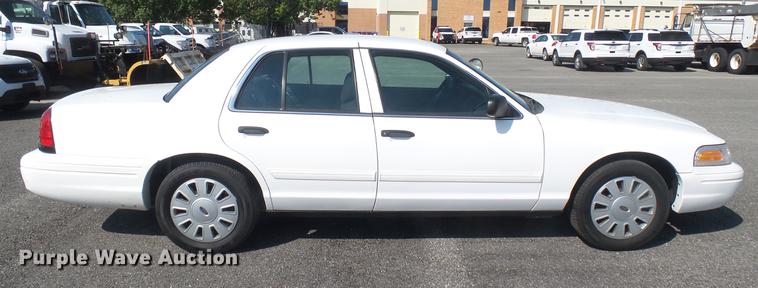 image for item DC1778 2010 Ford Crown Victoria Police Interceptor