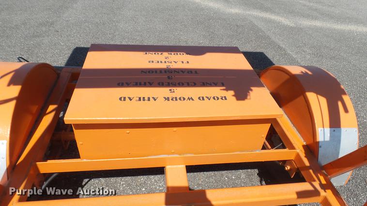 image for item DC1783 Wanco arrow board