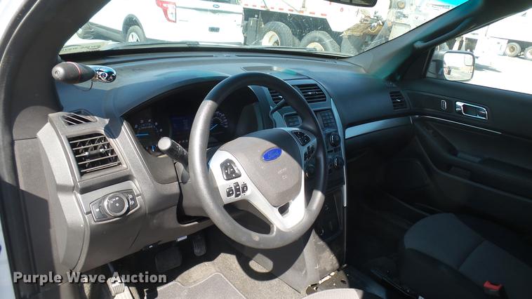 image for item DC1785 2013 Ford Explorer Police Interceptor SUV