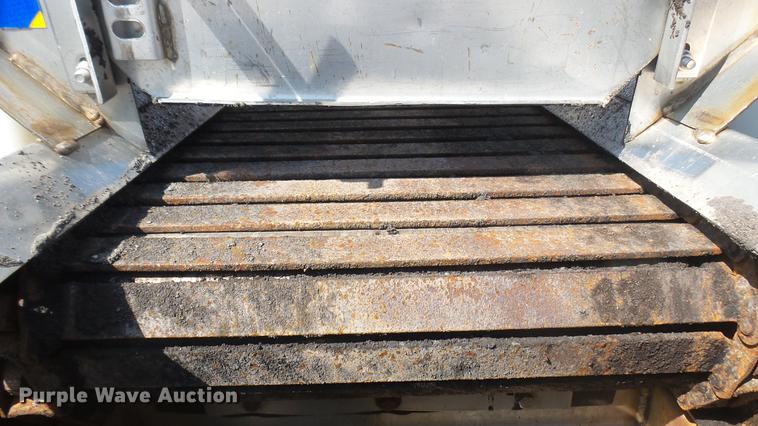 image for item DC1787 2007 International 7400 dump truck