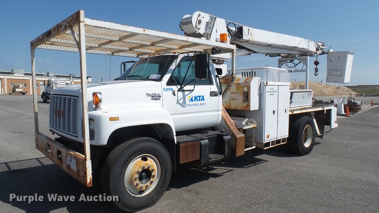 image for item DC1788 1993 GMC TopKick digger derrick truck