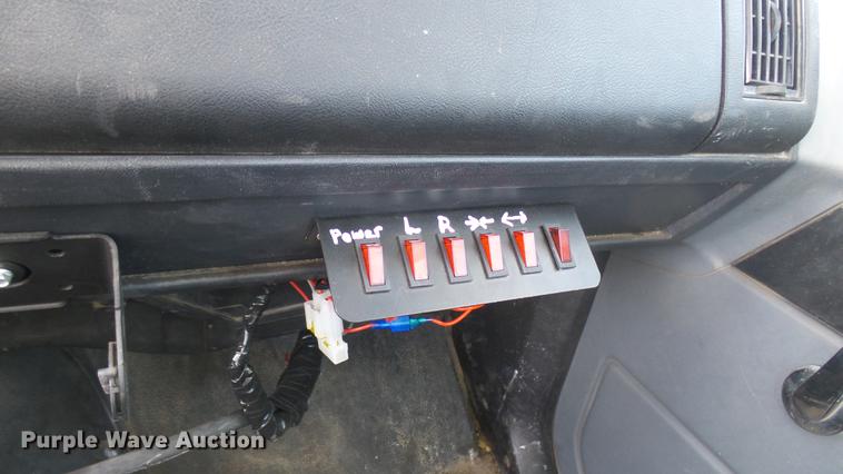 image for item DC1788 1993 GMC TopKick digger derrick truck