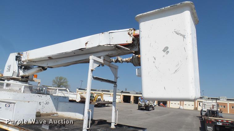 image for item DC1788 1993 GMC TopKick digger derrick truck