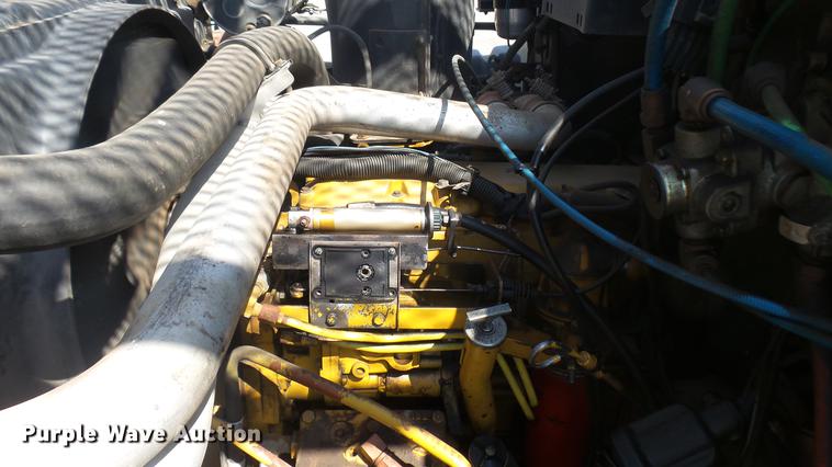 image for item DC1788 1993 GMC TopKick digger derrick truck