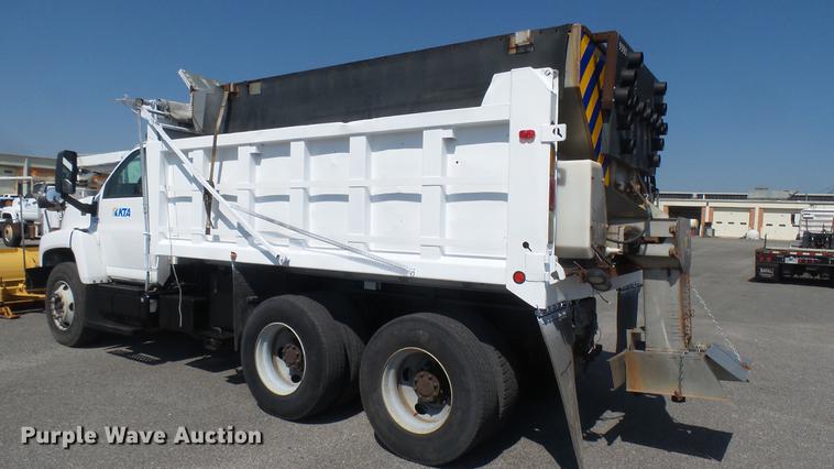 image for item DC1789 2006 GMC C8500 dump truck