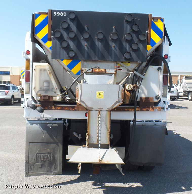 image for item DC1789 2006 GMC C8500 dump truck