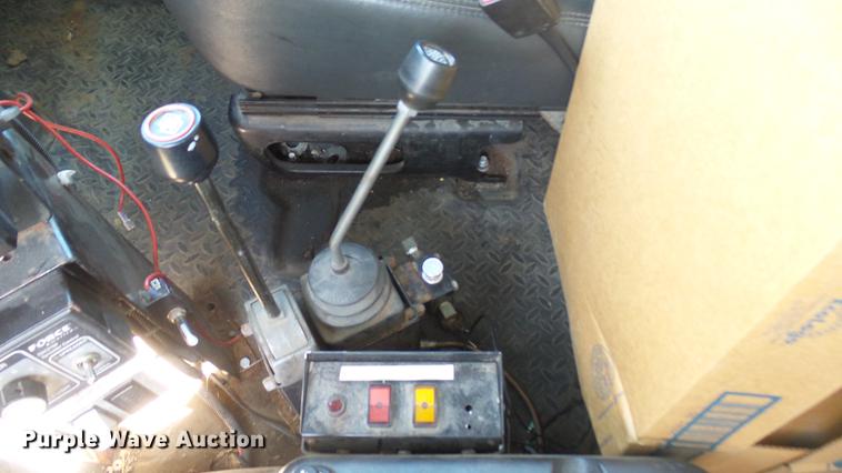 image for item DC1789 2006 GMC C8500 dump truck