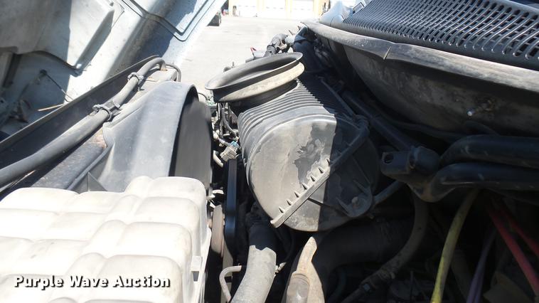 image for item DC1789 2006 GMC C8500 dump truck