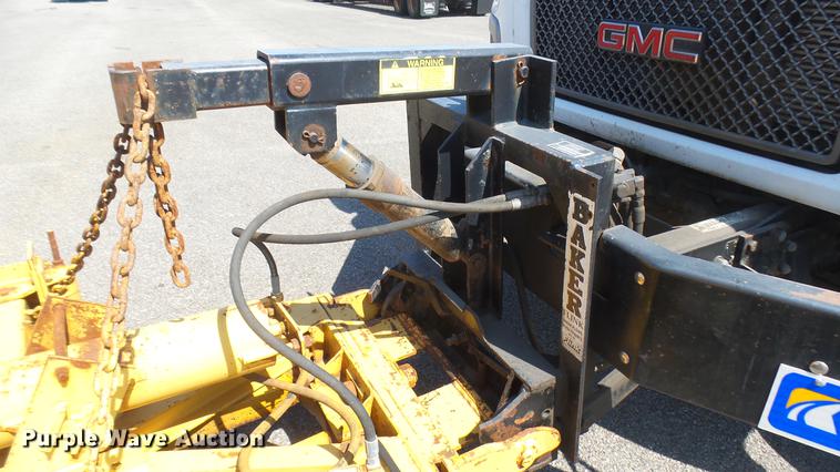image for item DC1789 2006 GMC C8500 dump truck