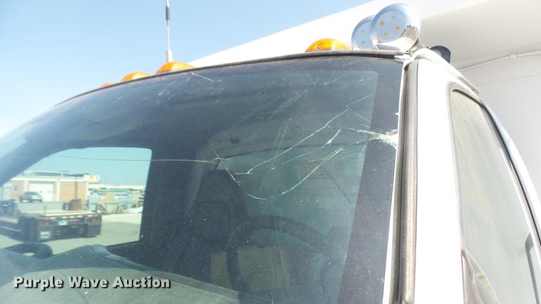 image for item DC1789 2006 GMC C8500 dump truck