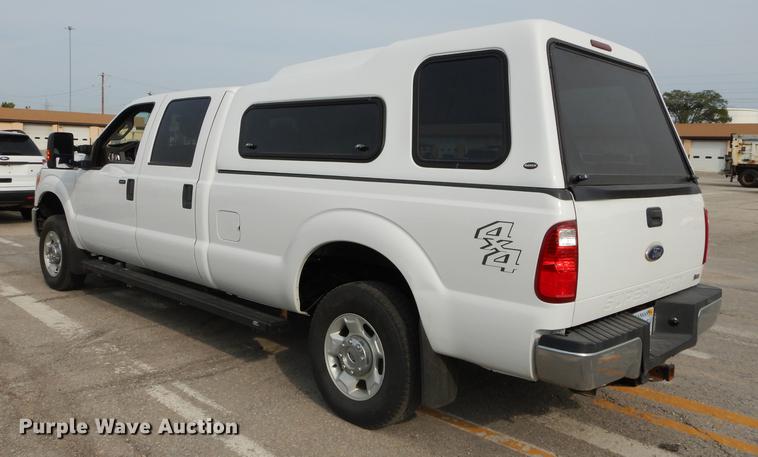 image for item DC5336 2011 Ford F250 Super Duty Crew Cab pickup truck