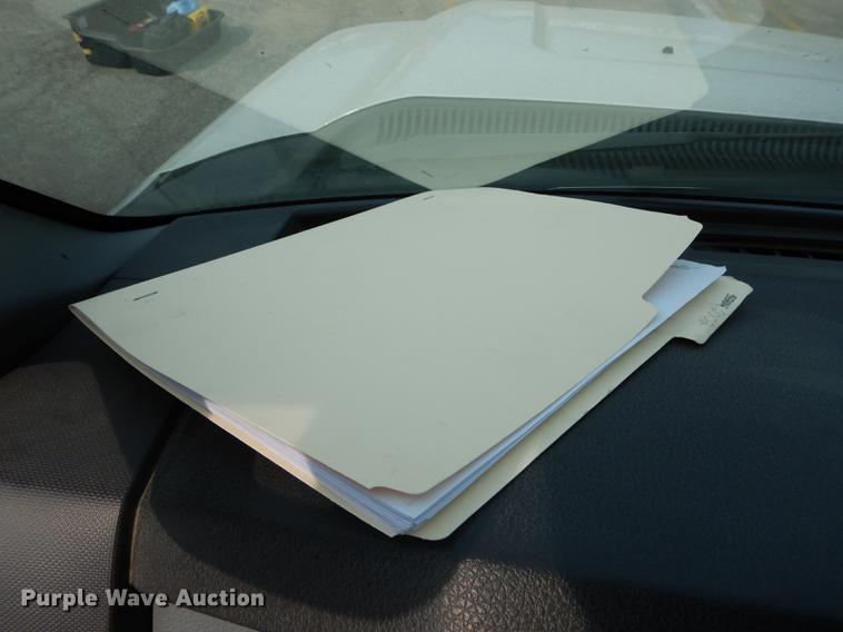 image for item DC5336 2011 Ford F250 Super Duty Crew Cab pickup truck