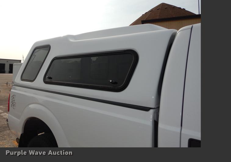 image for item DC5336 2011 Ford F250 Super Duty Crew Cab pickup truck