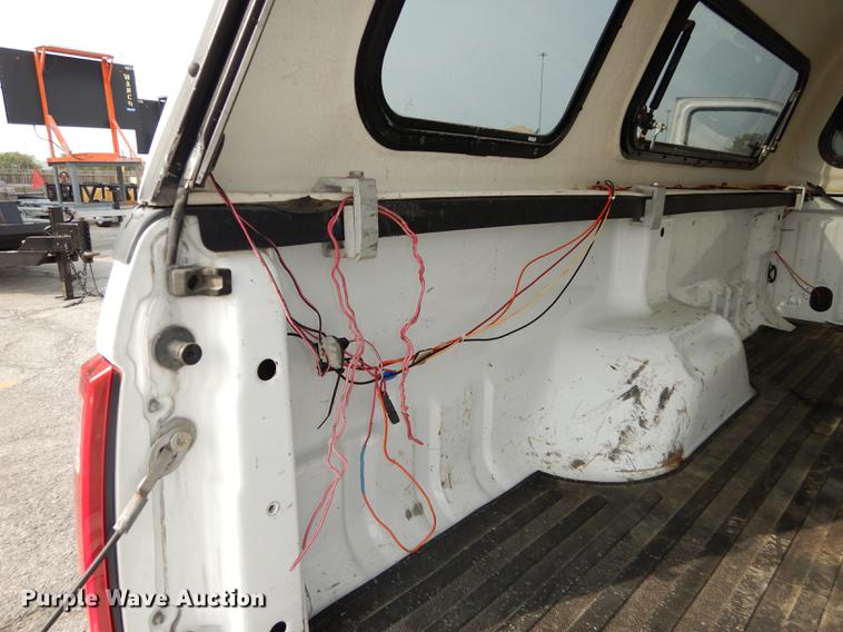 image for item DC5336 2011 Ford F250 Super Duty Crew Cab pickup truck