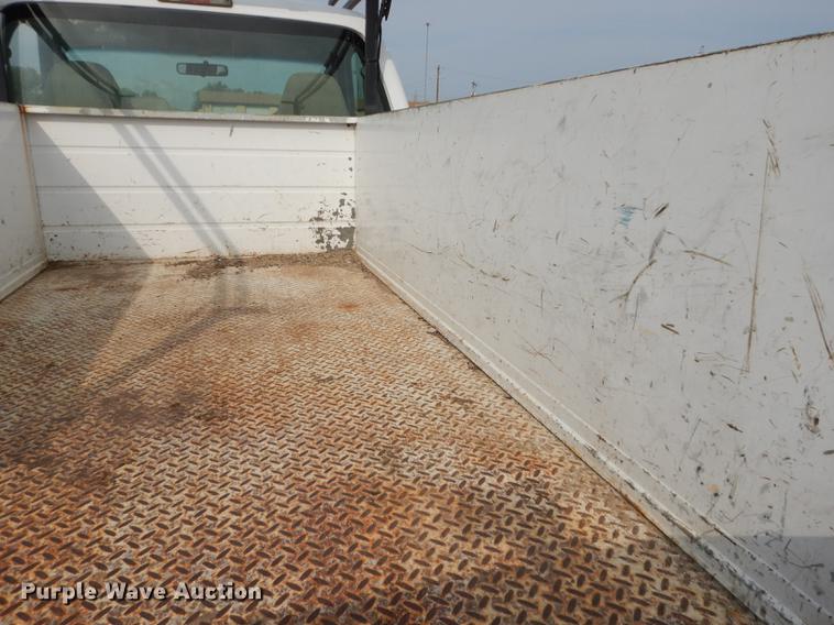 image for item DC5337 2008 Ford F250 Super Duty utility bed pickup truck