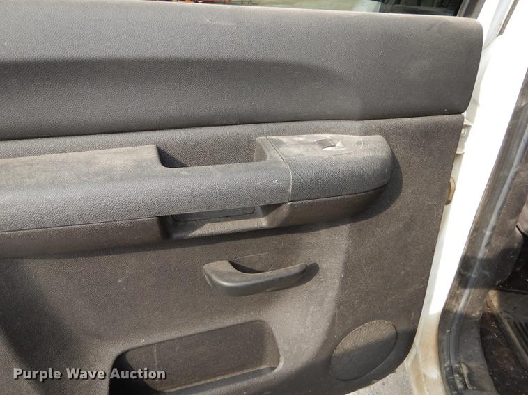 image for item DC5338 2012 Chevrolet Silverado 1500 Crew Cab pickup truck