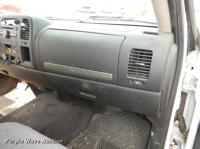 image for item DC5338 2012 Chevrolet Silverado 1500 Crew Cab pickup truck