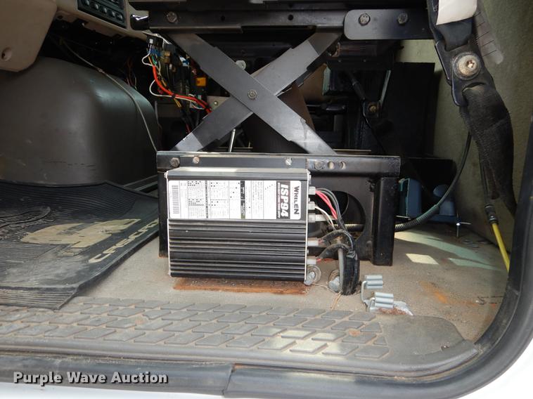 image for item DC5339 2005 Sterling L7500 dump truck