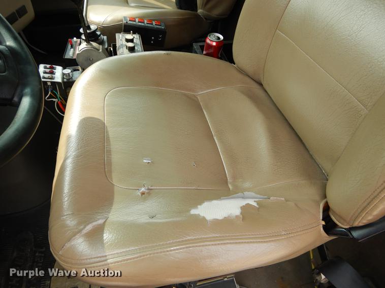 image for item DC5339 2005 Sterling L7500 dump truck